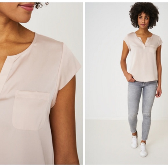 Repeat Silk Top with Breast Pocket Blouse in Light Ivory Cream Blush sz 42 / L - Picture 2 of 8